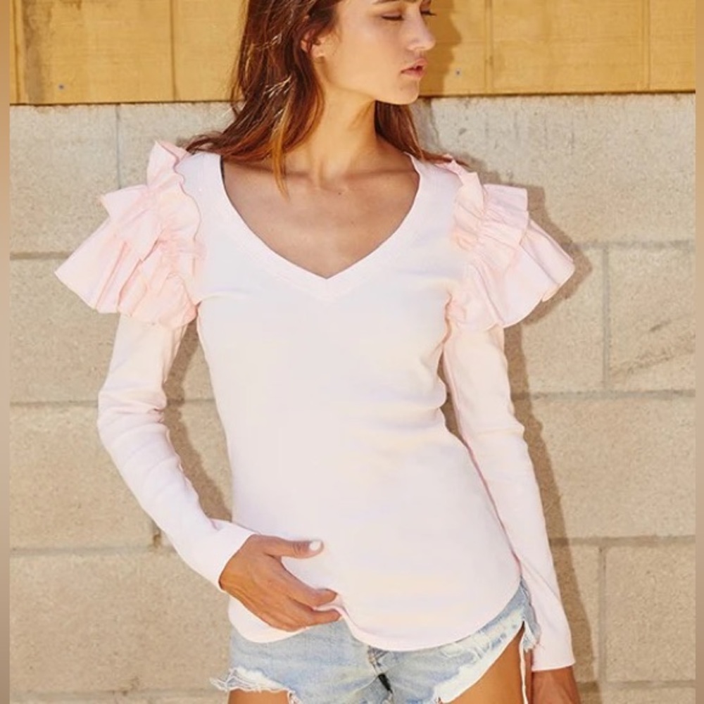 Ruffled Shoulder Ribbed Long Sleeve Tee